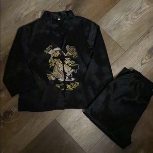 Pajamas/lounge wear/